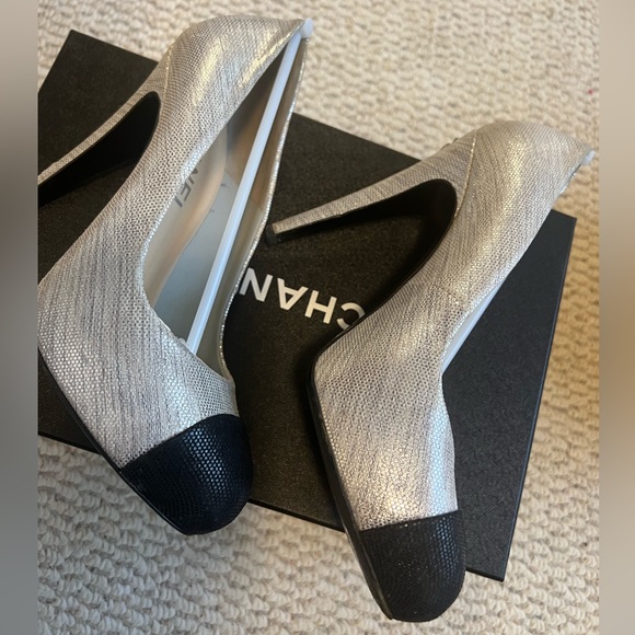 Chanel shoes / platform authentic metallic silver/black CC size 39 - Picture 6 of 12
